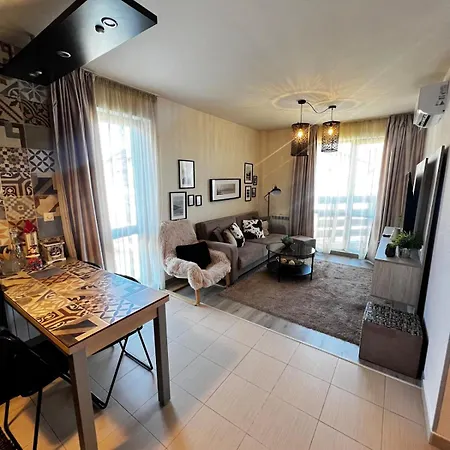 Апартамент Deluxe Belvedere - 350m Skilift