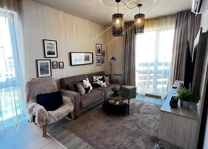 Deluxe Belvedere - 350m Skilift Apartman *