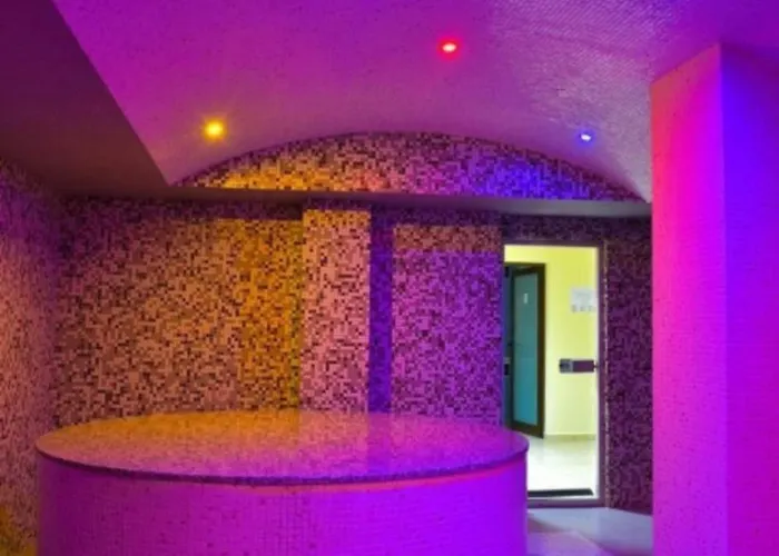 Deluxe Belvedere - 350m Skilift 公寓 班斯科